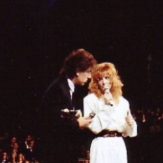 Mylène Farmer aux Victoires de la Musique le 19 novembre 1988