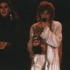 mylene-farmer-1993-world-music-awards-107