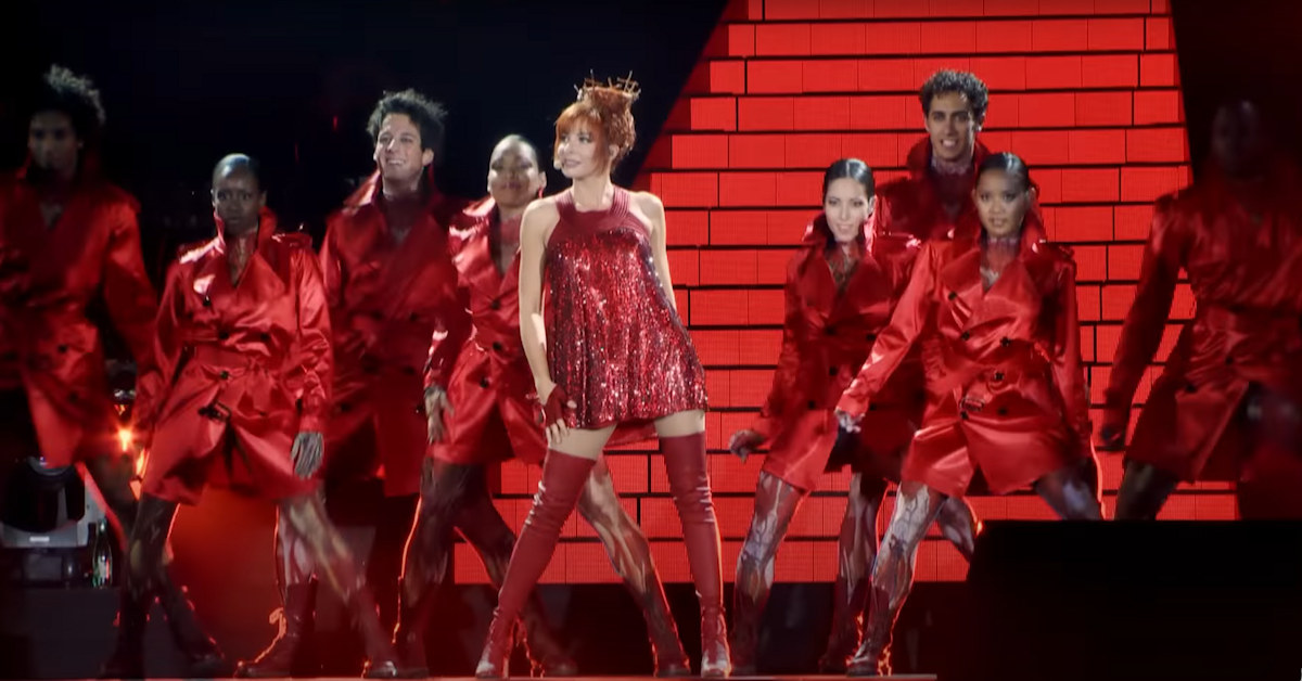 Mylène Farmer Pourvu qu'elles soient douces Live Tour 2009 Stade de France Mylène Farmer Pourvu qu'elles soient douces Live Tour 2009 Stade de France