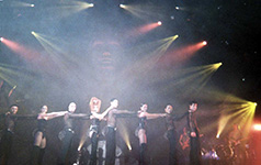 Mylène Farmer - Mylenium Tour - Amneville - 15 février 2000 - Photo Fan