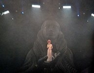 Mylène Farmer - Mylenium Tour - Amneville - 15 février 2000 - Photo Fan