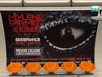 Affichage Mylène Farmer Nevermore 2023 Paris