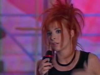 Mylène Farmer - Les années tubes - TF1 - 18 mai 1996 - Capture Mylène Farmer - Les années tubes - TF1 - 18 mai 1996 - Capture