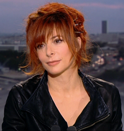 Mylène Farmer dans le JT de 20 heures de Claire Chazal sur TF1 le 31 août 2008