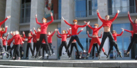 Flashmob 'Du Temps' à Saint Pétersbourg