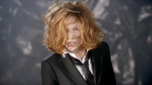 Mylène Farmer Clip À l'ombre