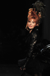 Mylène Farmer Défilé Jean-Paul Gaultier 06 juillet 2011