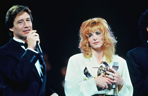 Patrick Sabatier Mylène Farmer Les Victoires de la Musique 19 novembre 1988