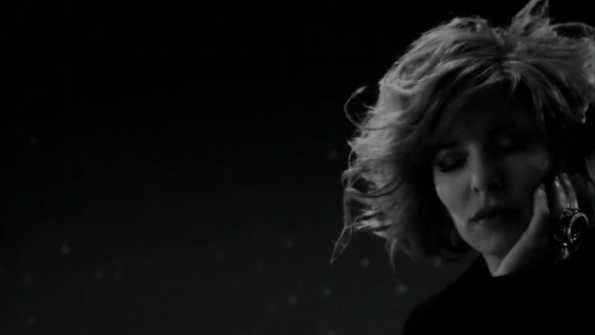 Mylène Farmer Bleu Noir Clip