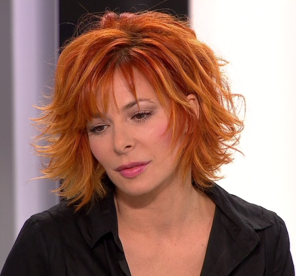 Mylène Farmer JT de 20 heures France 2 12 décembre 2010