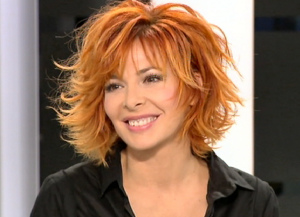 Mylène Farmer JT de 20 heures France 2 12 décembre 2010