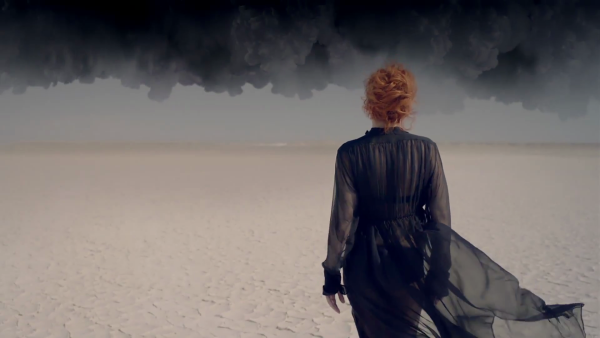 Mylène Farmer Lonely Lisa Clip