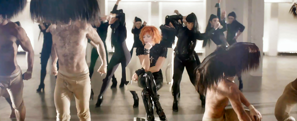 Mylène Farmer Oui mais... Non Clip