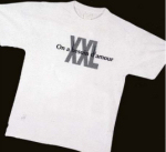 Mylène Farmer Merchandising Anamorposée Tee-shirt "On a besoin d'amour"