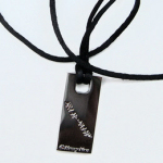 Mylène Farmer Merchandising Tour 2009 Pendentif Mylène Farmer Point de Suture